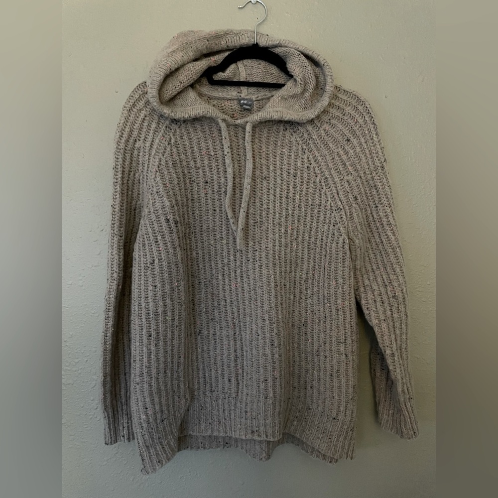 Aerie comfy hooded sweater size XS